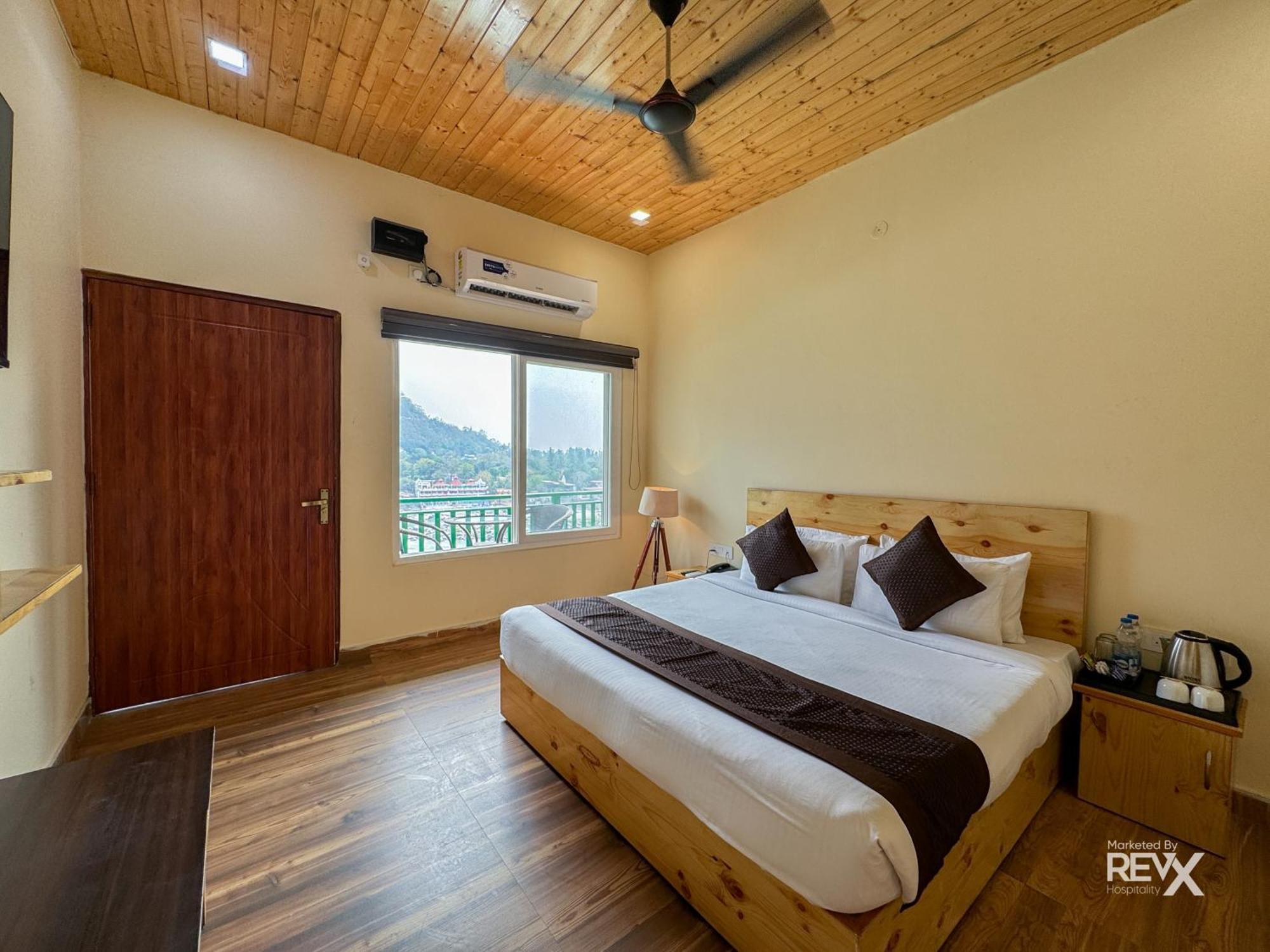 The Leisure Cave On The Ganges Hotel Rishīkesh Exterior foto