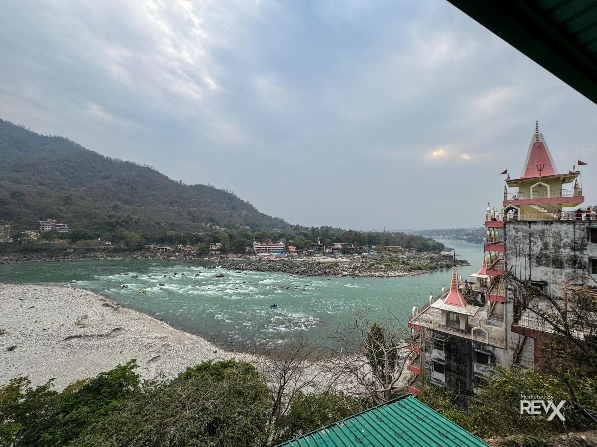 The Leisure Cave On The Ganges Hotel Rishīkesh Exterior foto