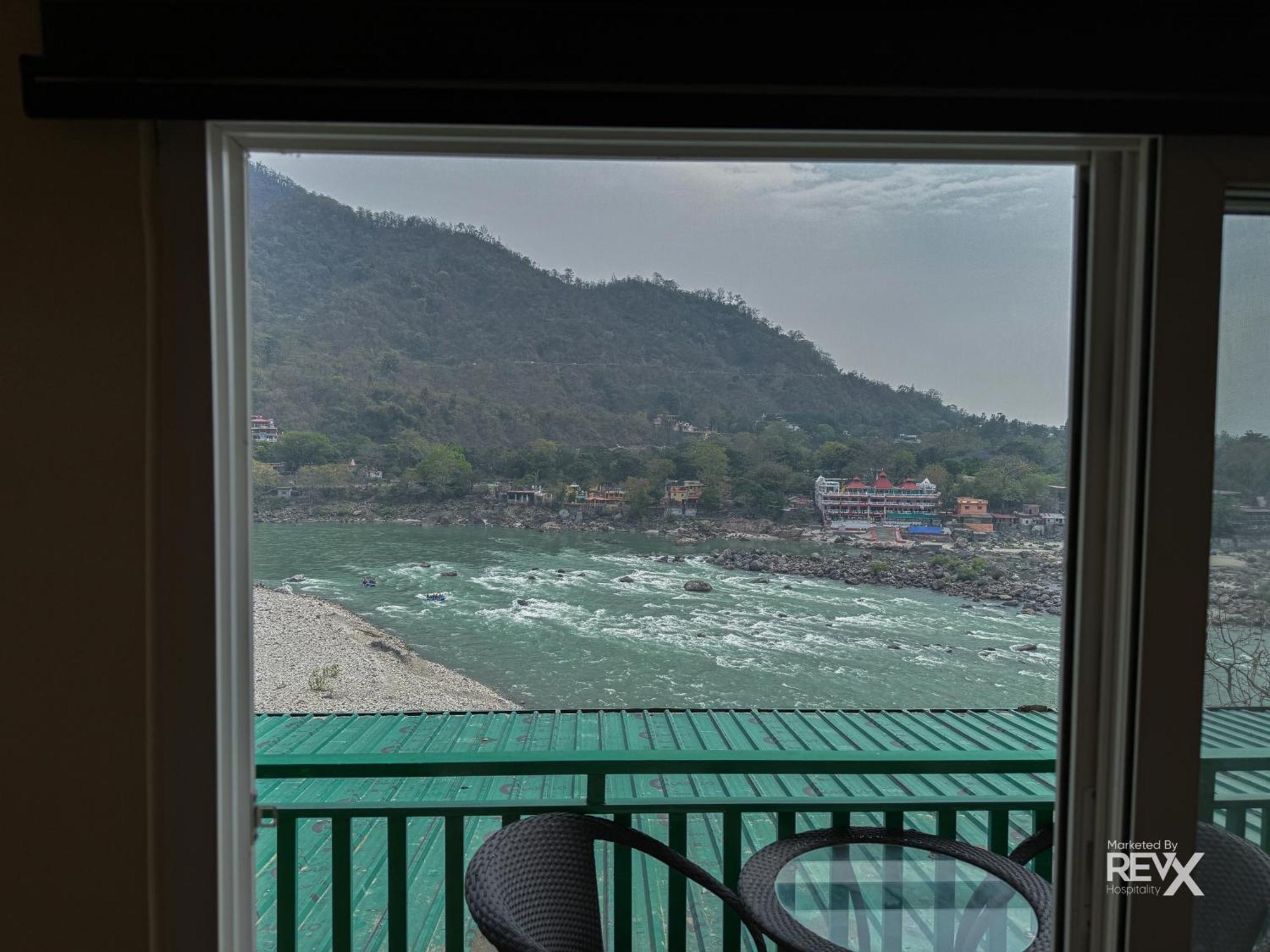 The Leisure Cave On The Ganges Hotel Rishīkesh Exterior foto
