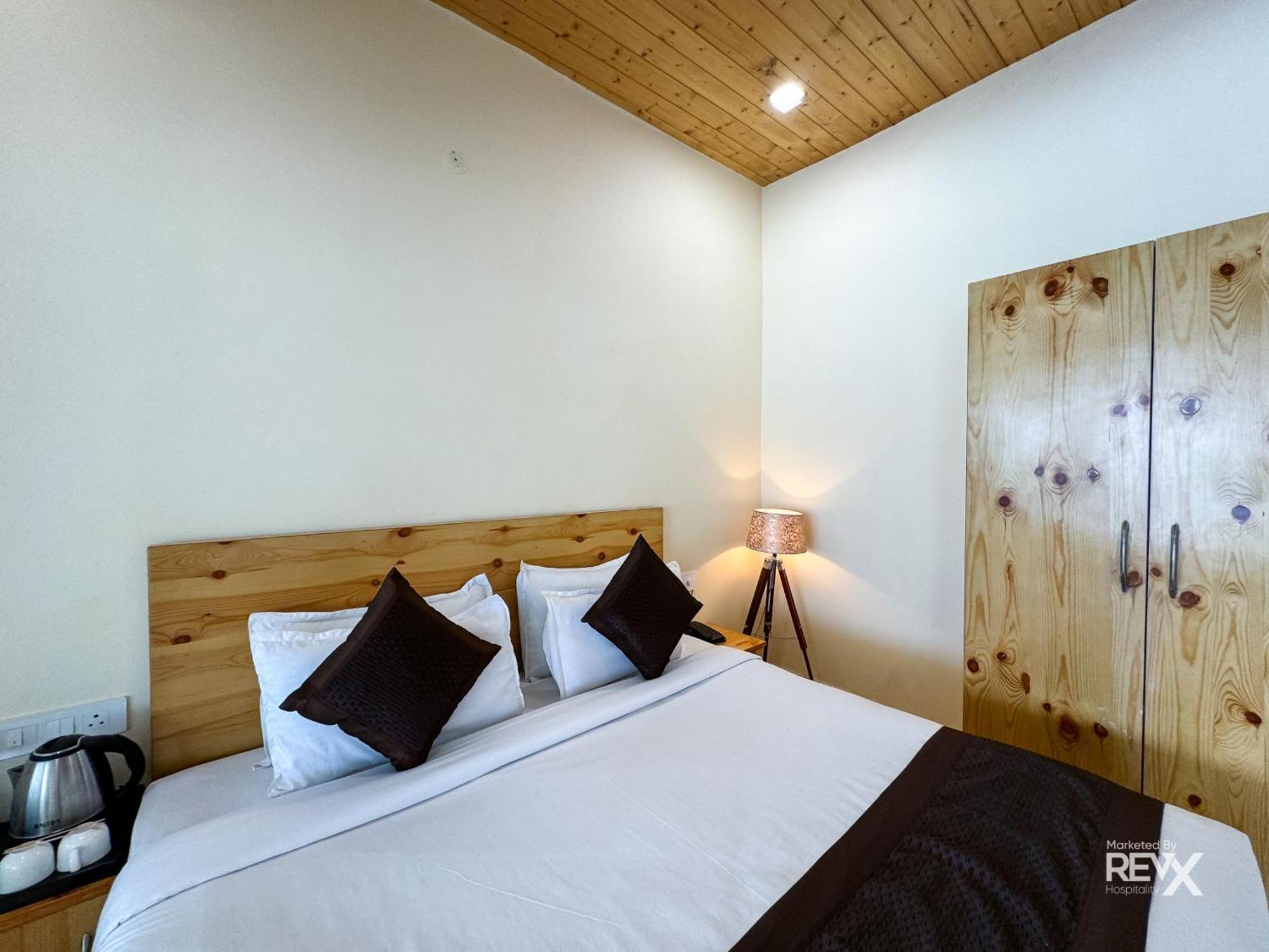 The Leisure Cave On The Ganges Hotel Rishīkesh Exterior foto