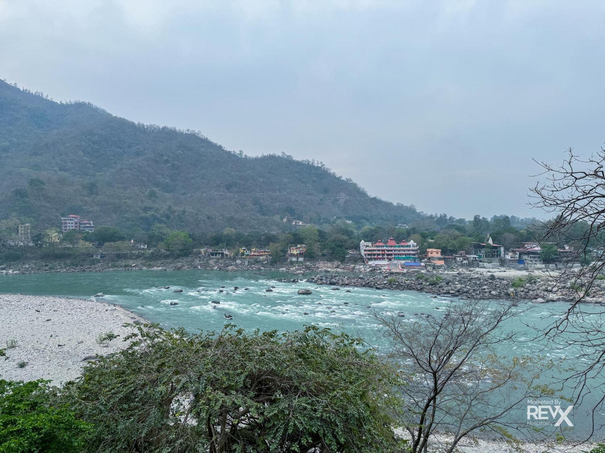 The Leisure Cave On The Ganges Hotel Rishīkesh Exterior foto