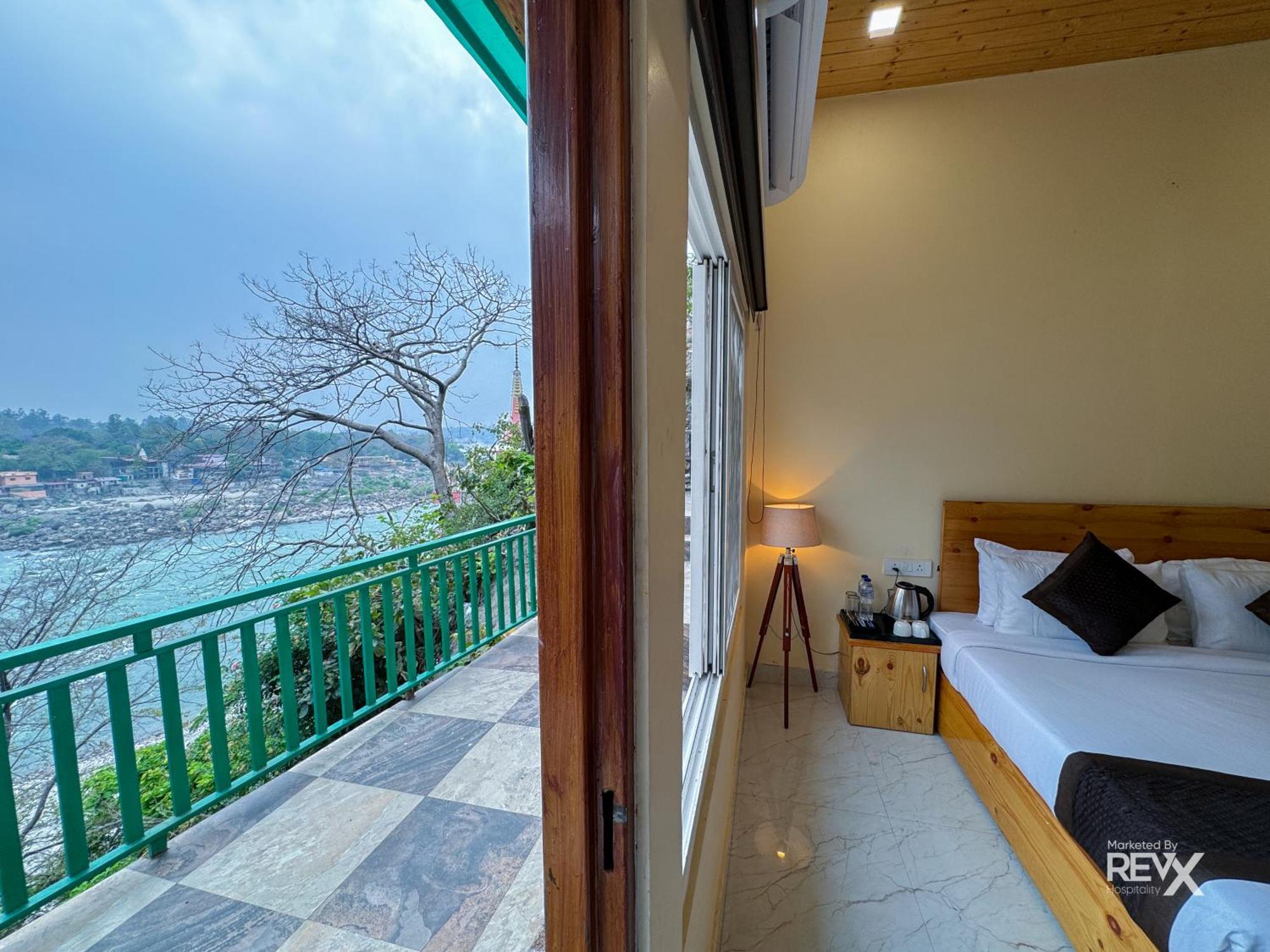 The Leisure Cave On The Ganges Hotel Rishīkesh Exterior foto