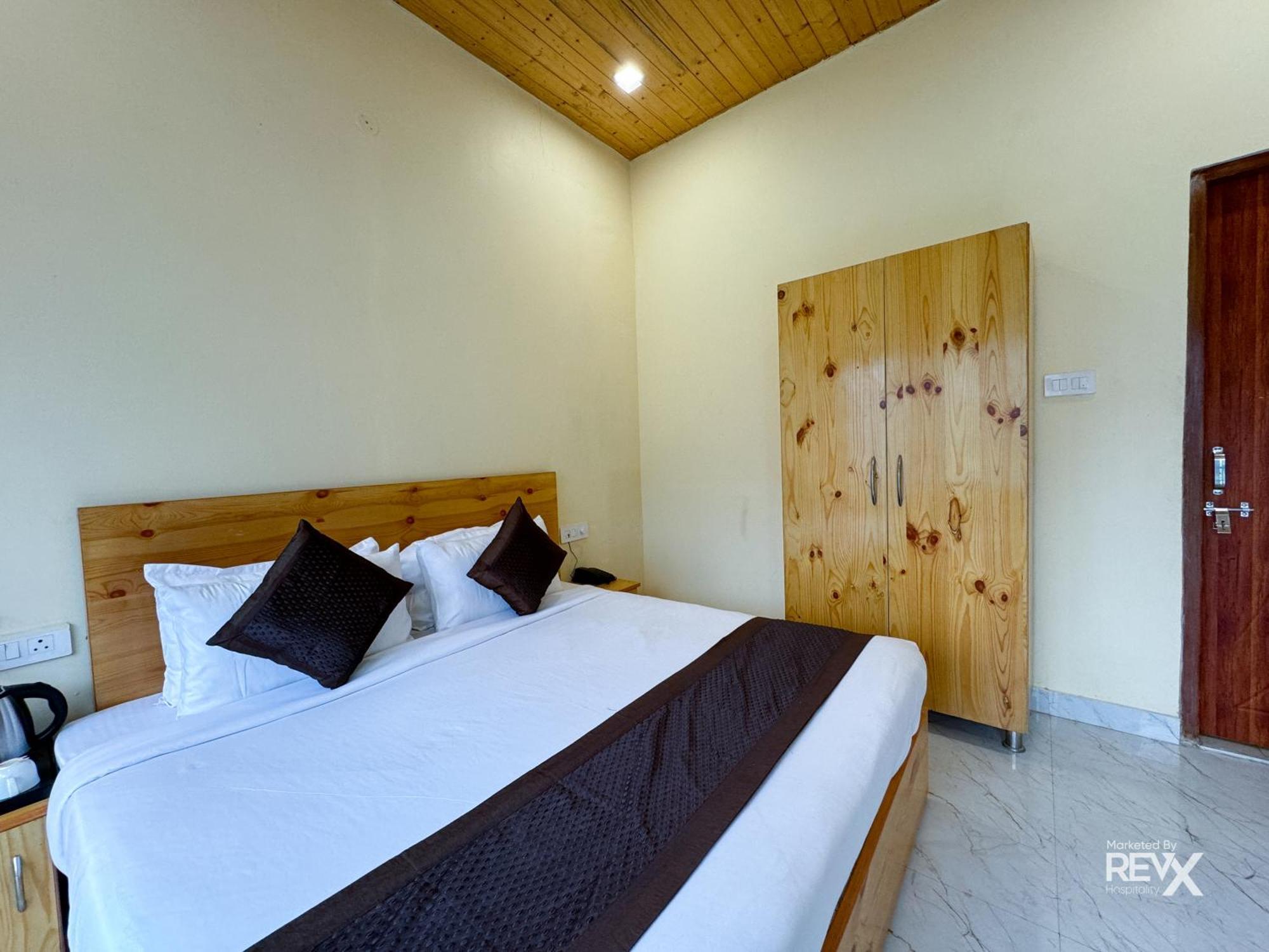 The Leisure Cave On The Ganges Hotel Rishīkesh Exterior foto